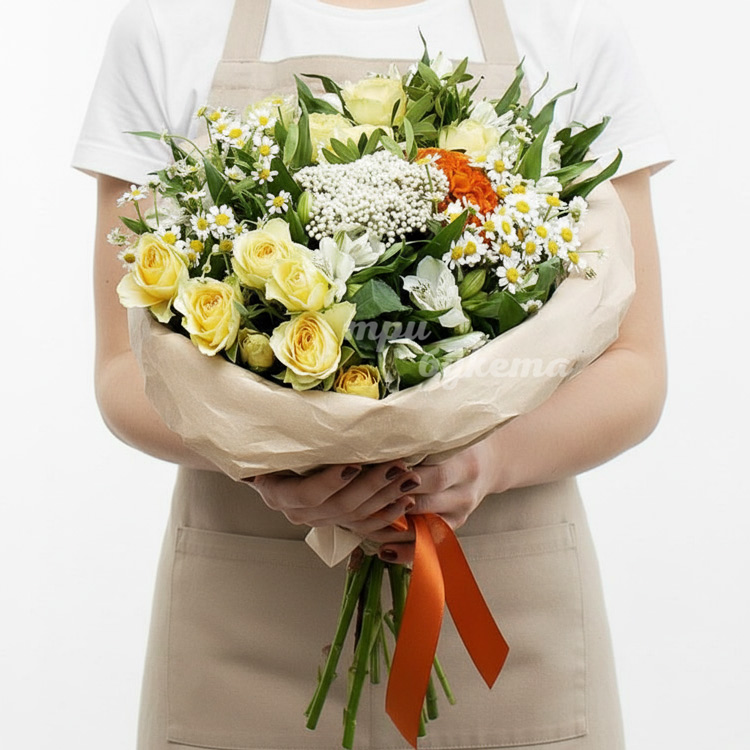 Букет из ромашек и целозии